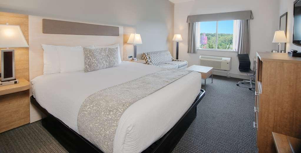 Coast Abbotsford Hotel & Suites Værelse billede