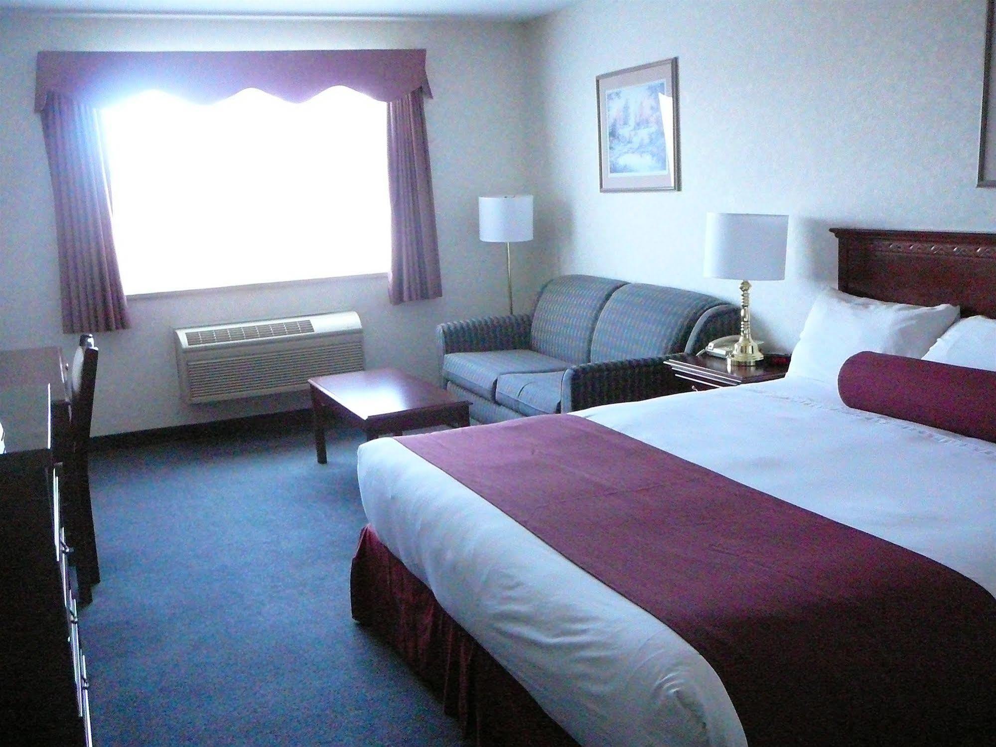 Coast Abbotsford Hotel & Suites Eksteriør billede